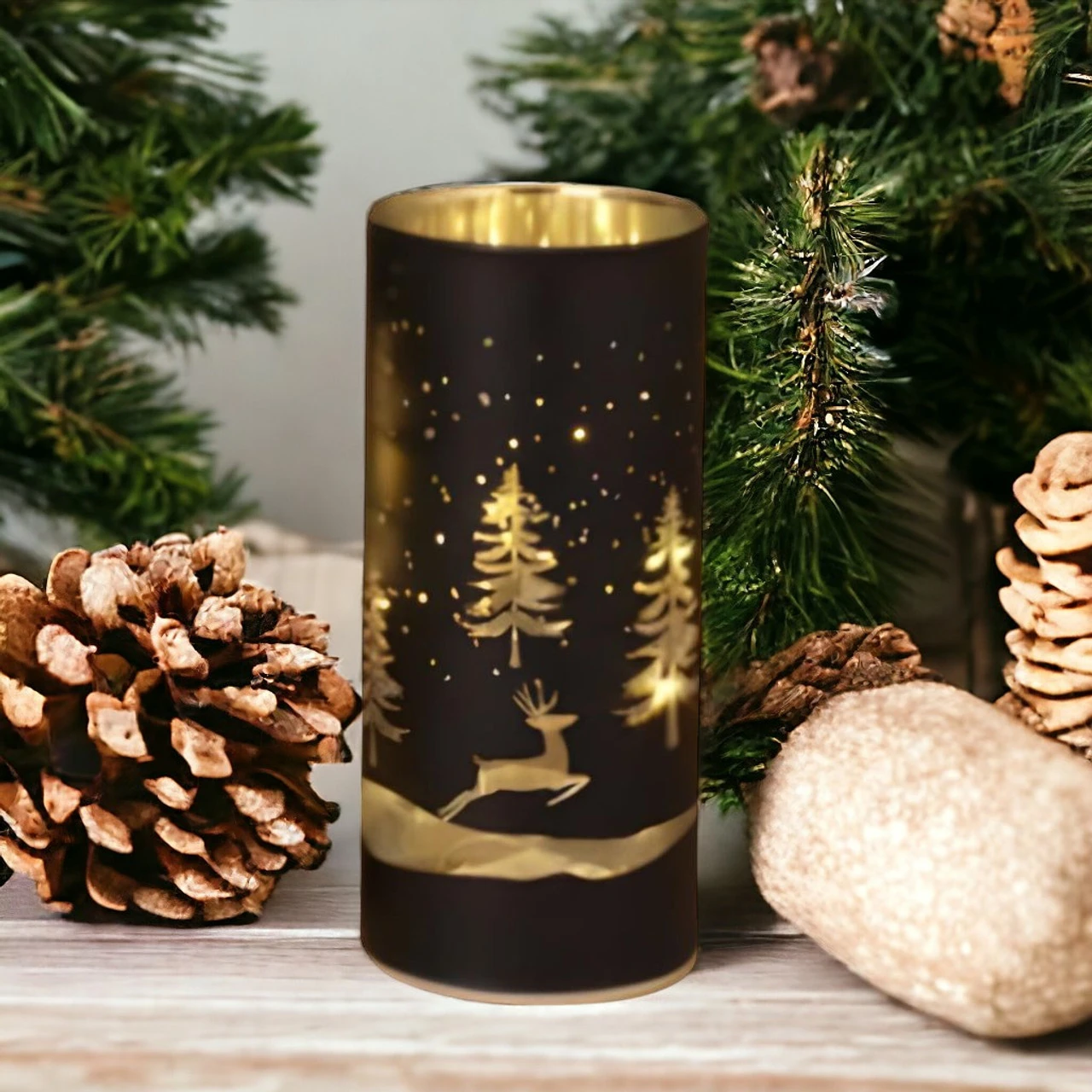 Medium Lit Winter Scene Glass Luminary - Image 2
