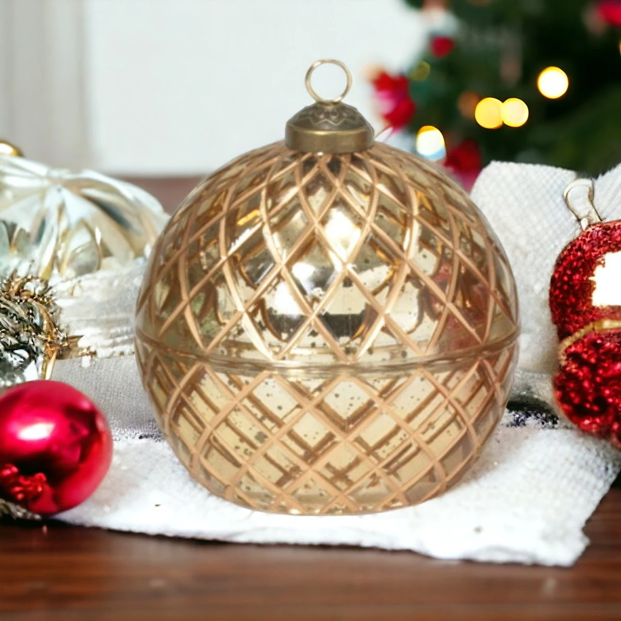 Vintage-Inspired LED Candle Glass Ornament, Golden Glow - Image 3